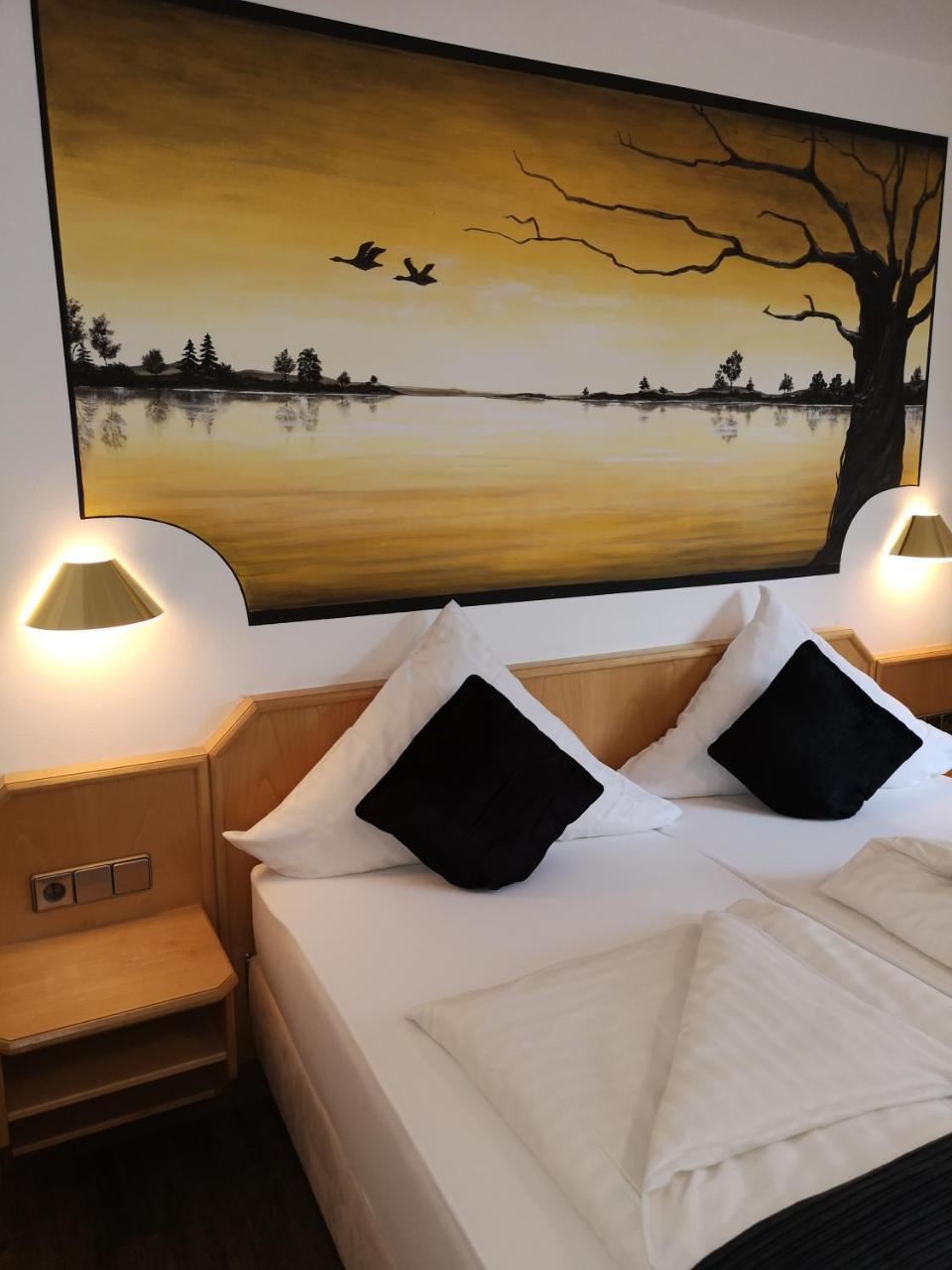 Hotel Dreikoenig & Restaurant Seegourmet Hagnau am Bodensee Extérieur photo