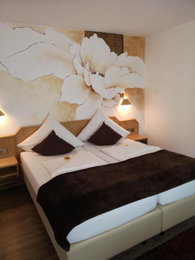 Hotel Dreikoenig & Restaurant Seegourmet Hagnau am Bodensee Extérieur photo